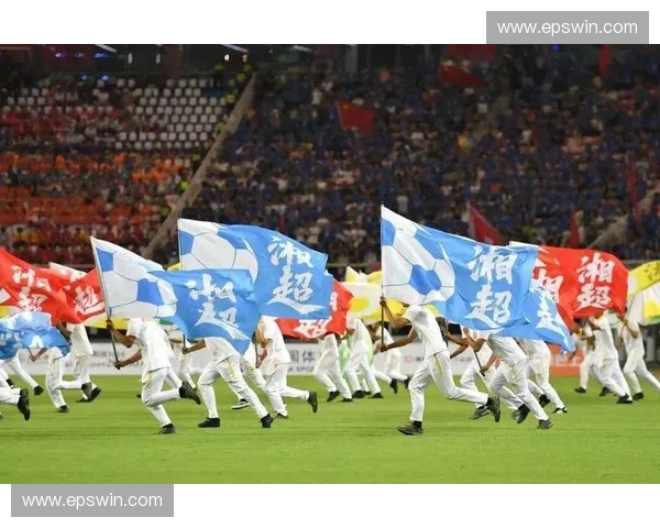 杭州精彩足球对决引爆全城激情赛事现场气氛热烈掀起球迷夏日狂欢盛典